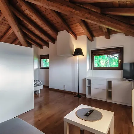 Valles & Mars Apartment *