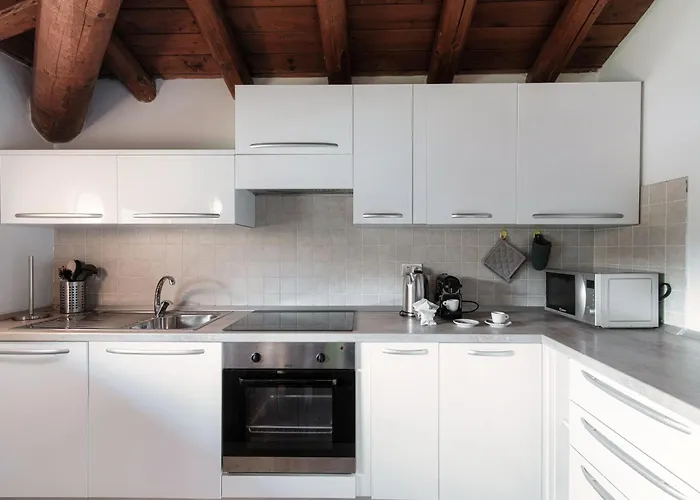 Valles & Mars * קומו