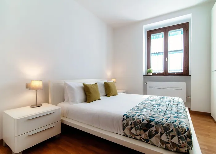 Valles & Mars Apartament Como