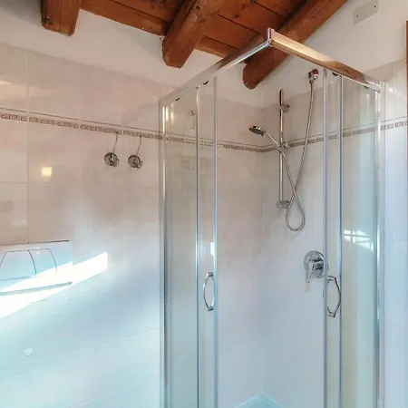 Valles & Mars Apartamento Como